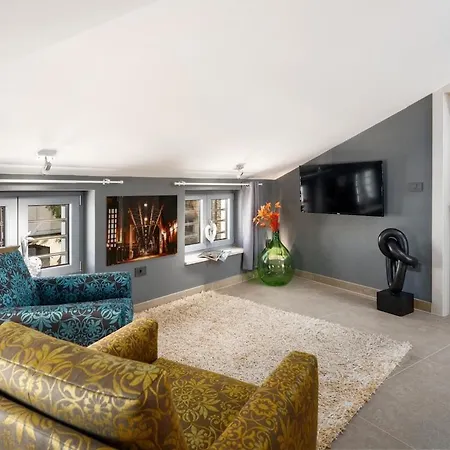 Apartment Maestral