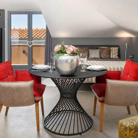 Apartment Maestral *