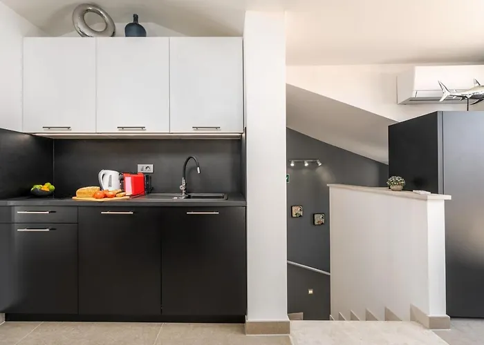 Maestral By Briskva 우마그